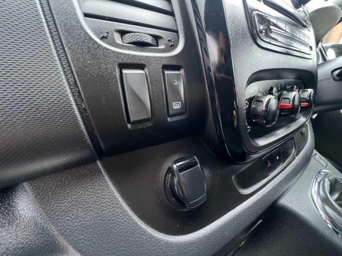 2025 Vauxhall Vivaro