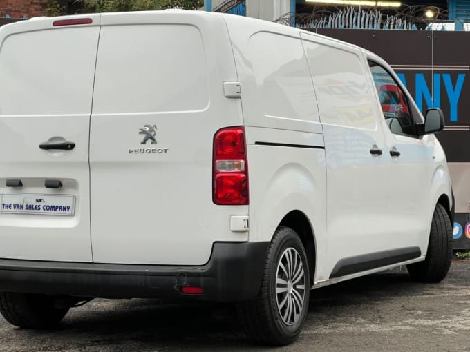 2025 Peugeot Expert