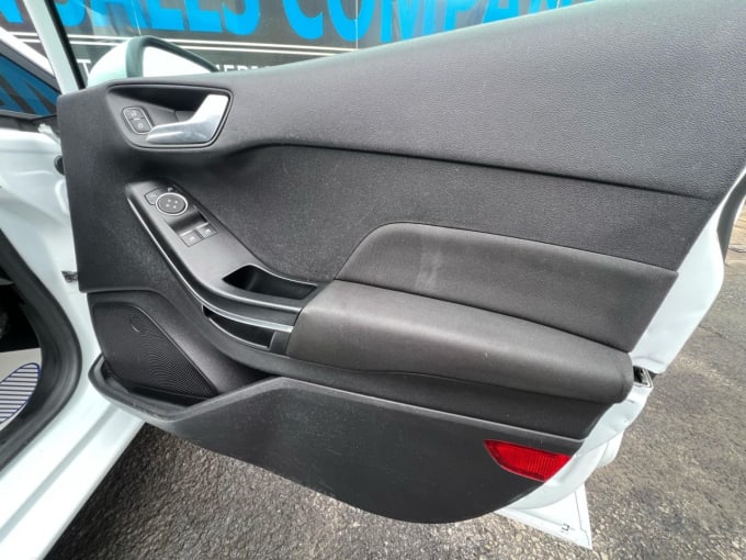 2025 Ford Fiesta