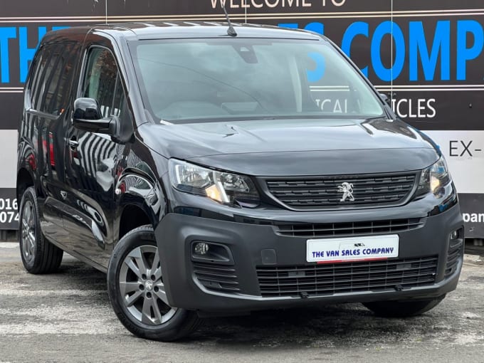 2025 Peugeot Partner