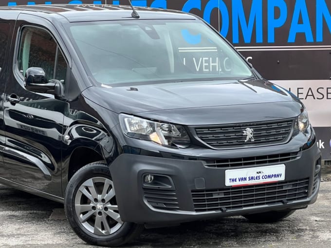 2025 Peugeot Partner