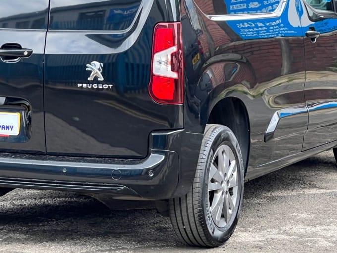 2025 Peugeot Partner