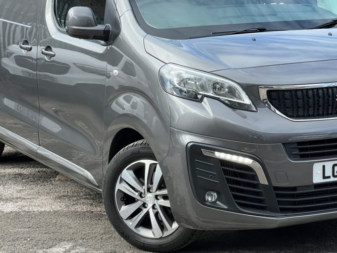 2025 Peugeot Expert