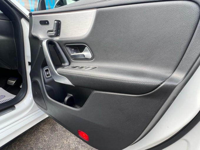 2025 Mercedes-benz Cla