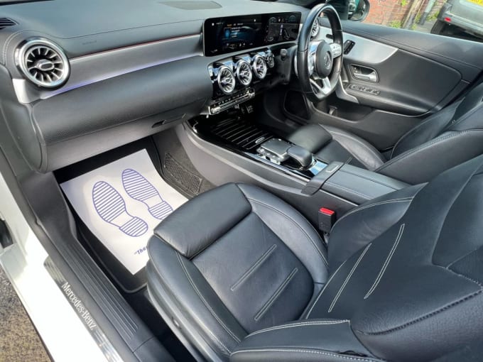 2025 Mercedes-benz Cla