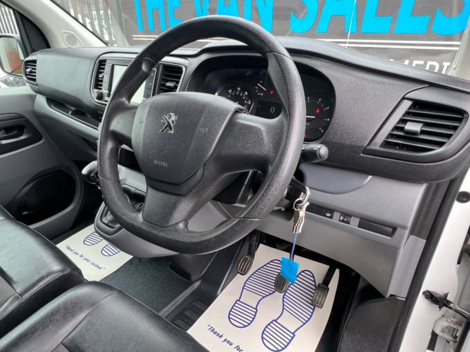 2025 Peugeot Expert