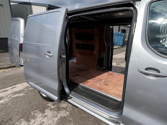 2025 Vauxhall Vivaro
