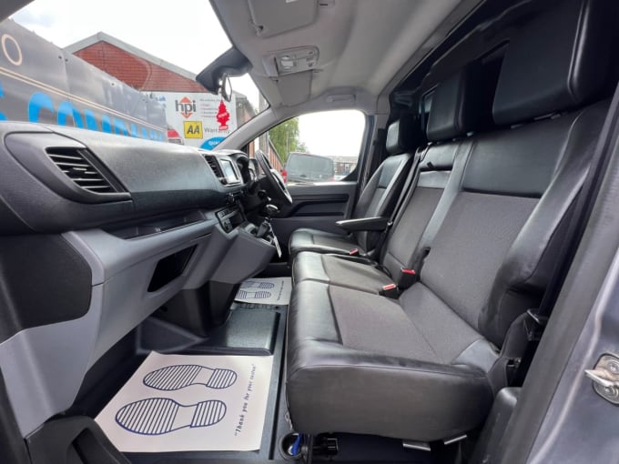 2025 Vauxhall Vivaro