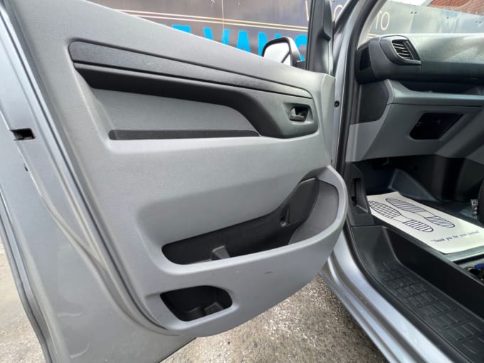 2025 Vauxhall Vivaro