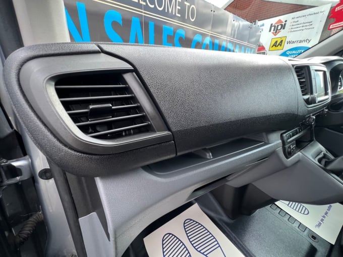 2025 Vauxhall Vivaro