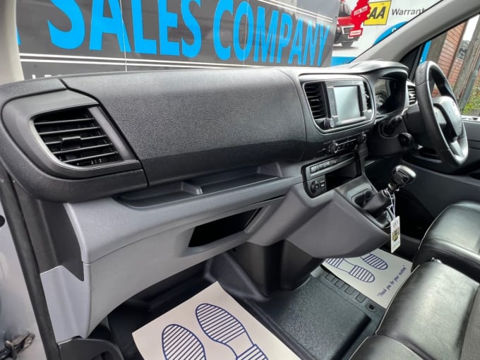 2025 Vauxhall Vivaro