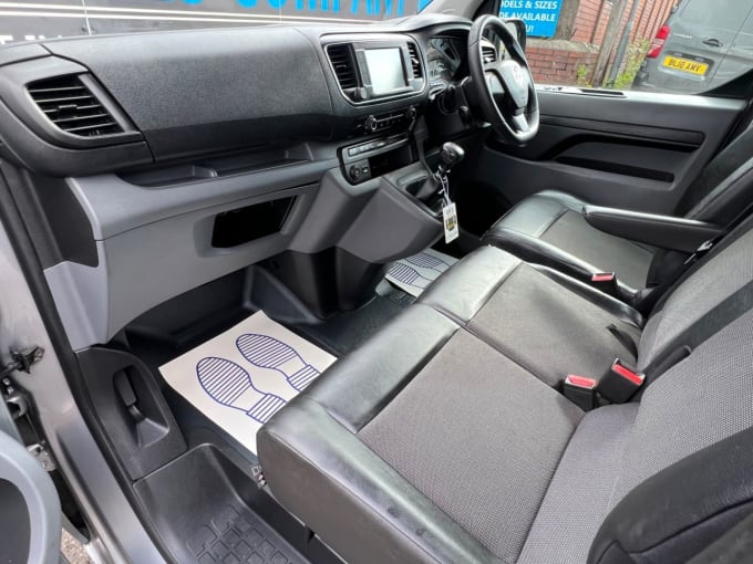 2025 Vauxhall Vivaro