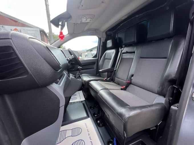 2025 Vauxhall Vivaro