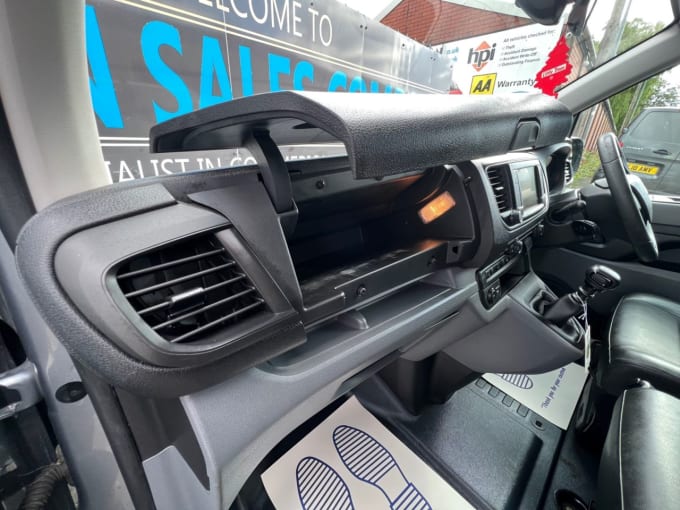 2025 Vauxhall Vivaro