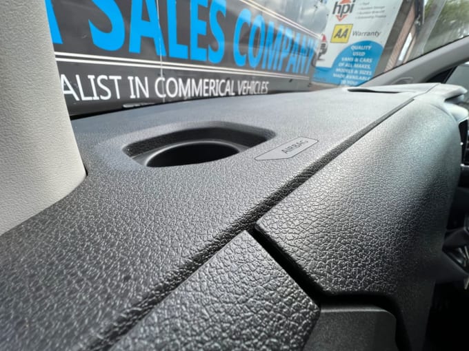 2025 Vauxhall Vivaro