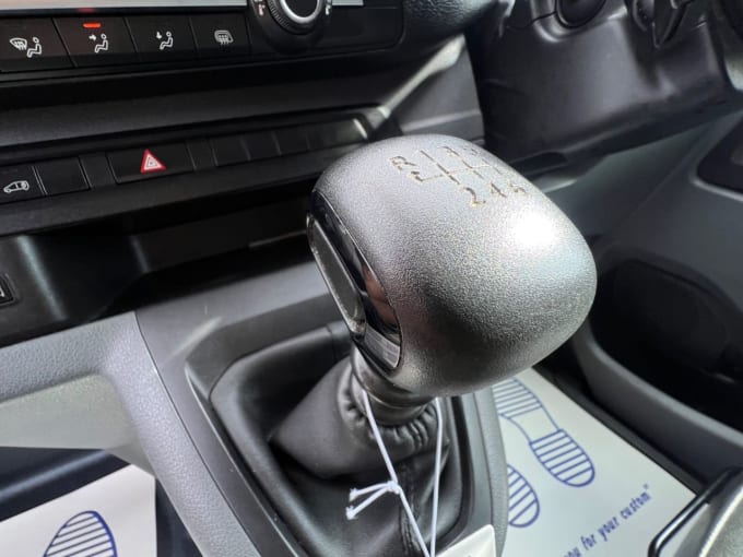 2025 Vauxhall Vivaro