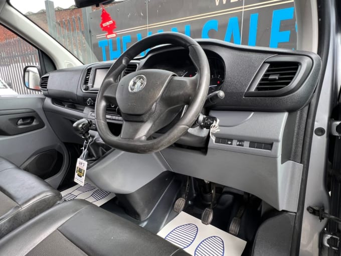 2025 Vauxhall Vivaro