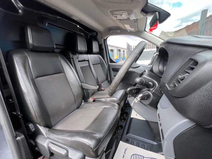 2025 Vauxhall Vivaro