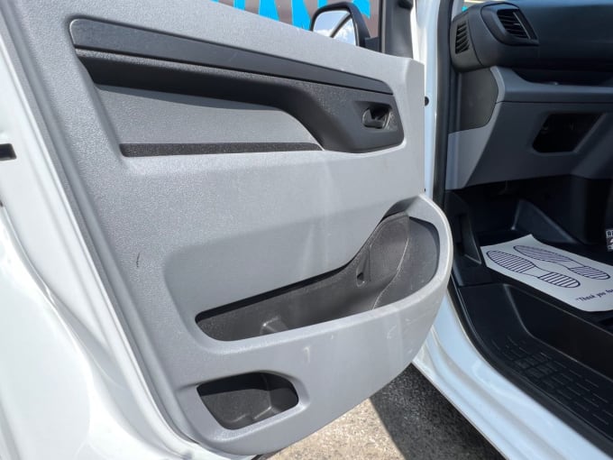 2020 Peugeot Expert