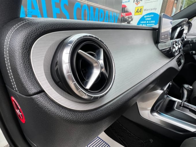 2025 Mercedes-benz X-class