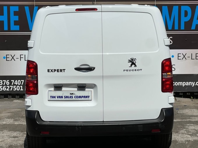 2025 Peugeot Expert