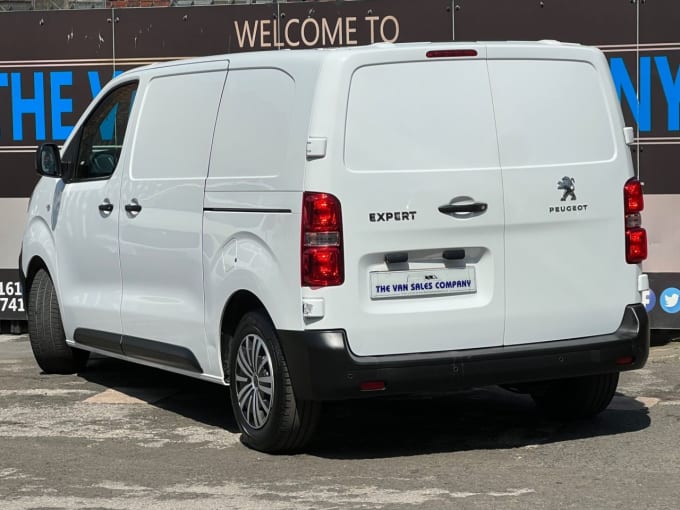 2025 Peugeot Expert