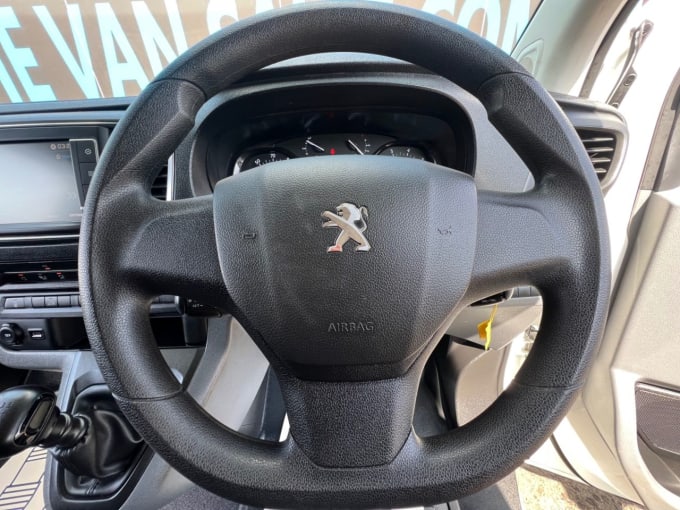 2025 Peugeot Expert
