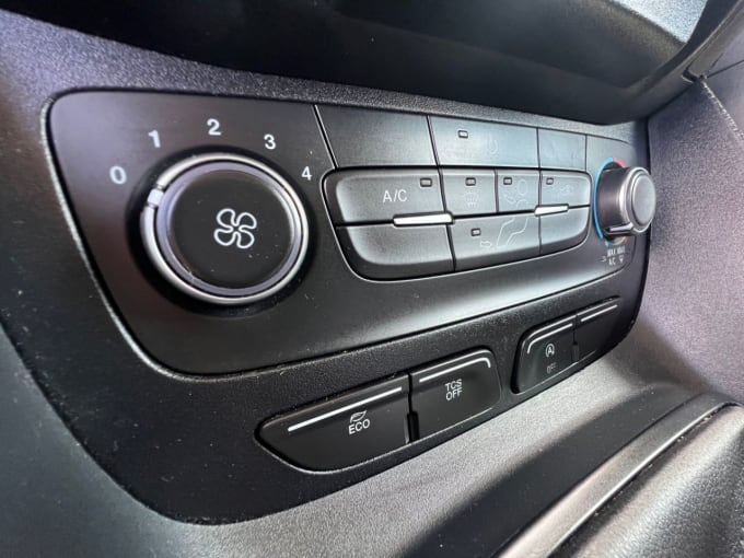 2025 Ford Transit Connect