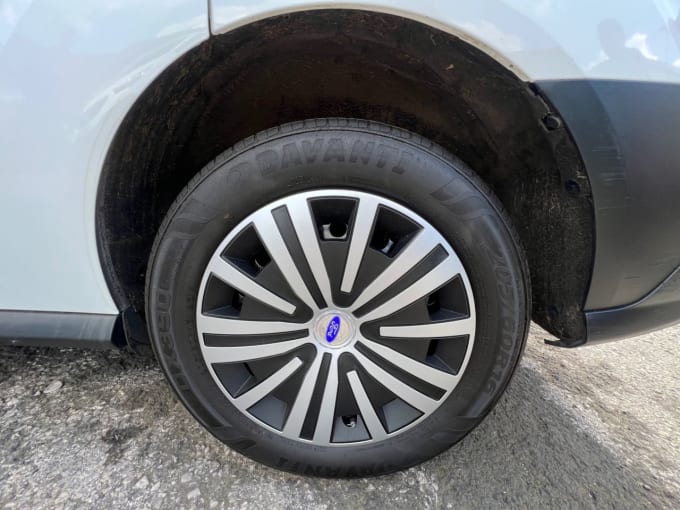 2025 Ford Transit Connect