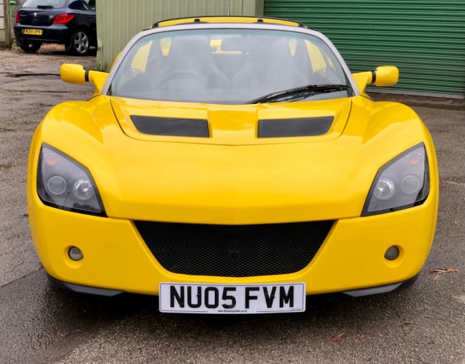 2005 Vauxhall Vx220