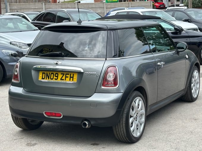 2025 Mini Hatch
