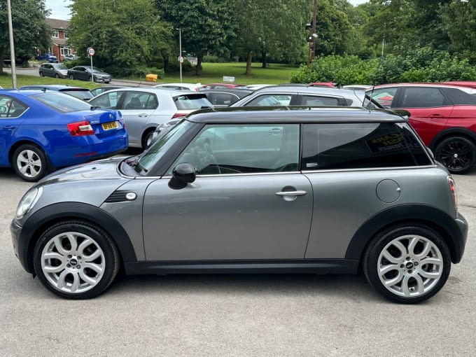 2025 Mini Hatch
