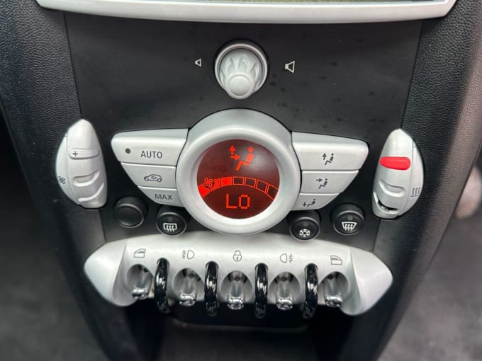2025 Mini Hatch