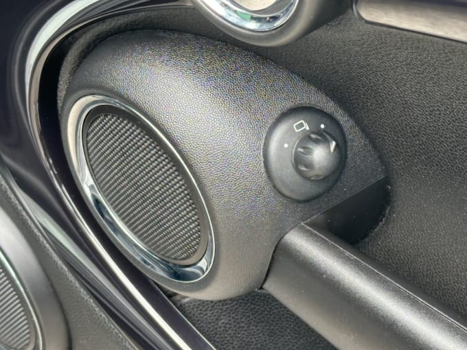 2025 Mini Hatch