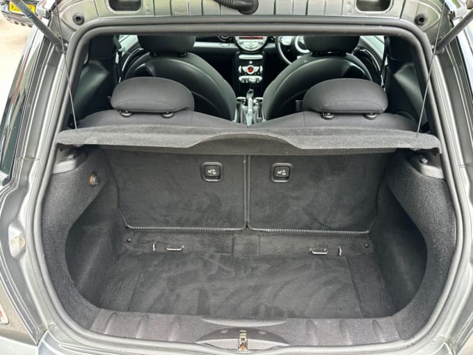 2025 Mini Hatch