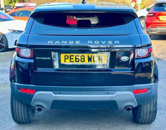 2025 Land Rover Range Rover Evoque