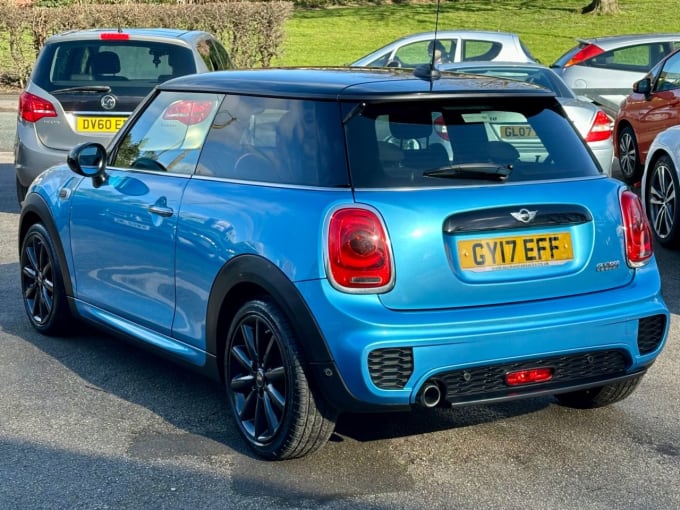 2025 Mini Hatch