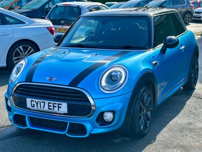 2025 Mini Hatch