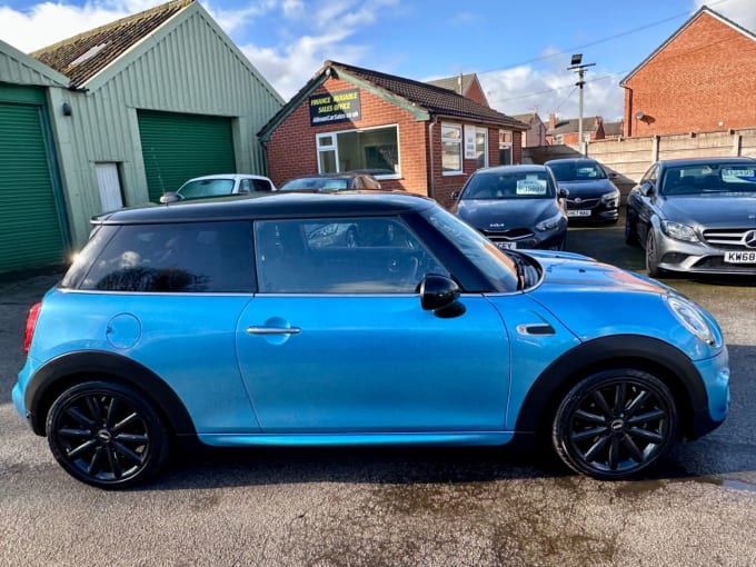 2025 Mini Hatch