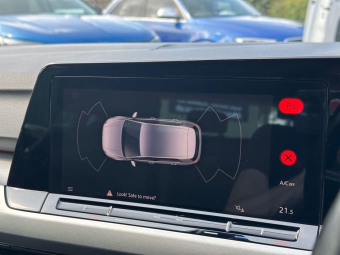 2025 Volkswagen Golf