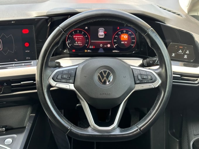 2025 Volkswagen Golf