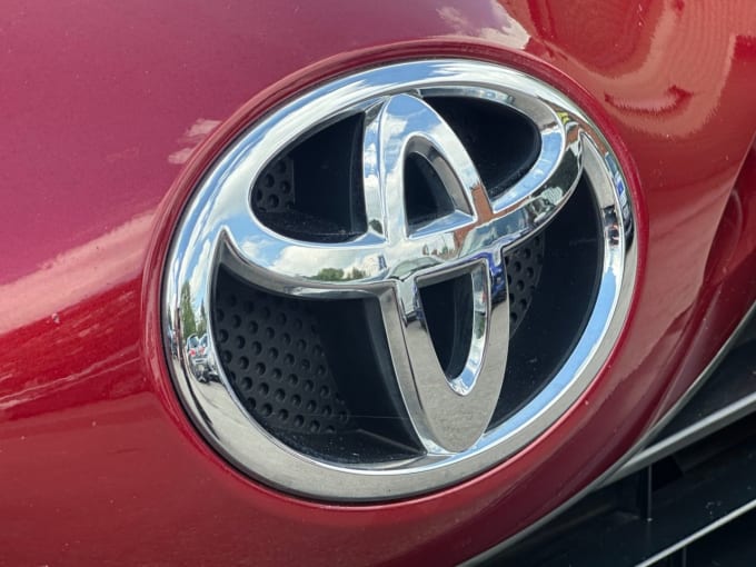 2025 Toyota Yaris