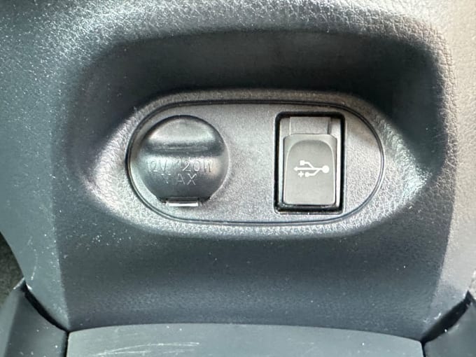 2025 Toyota Yaris