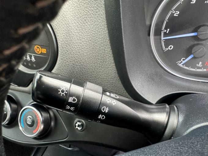 2025 Toyota Yaris