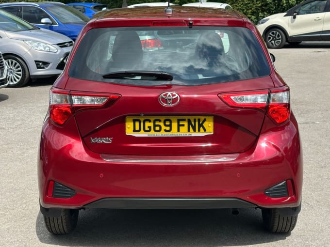 2025 Toyota Yaris