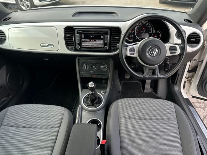 2025 Volkswagen Beetle