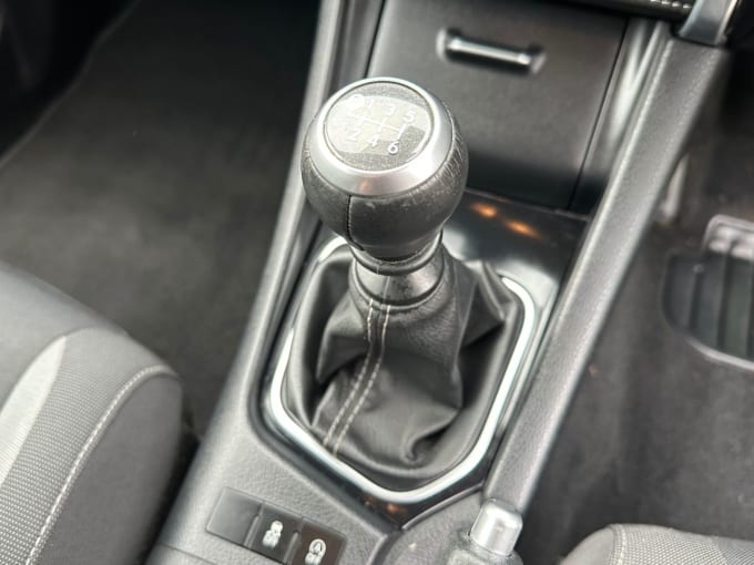 2025 Toyota Auris