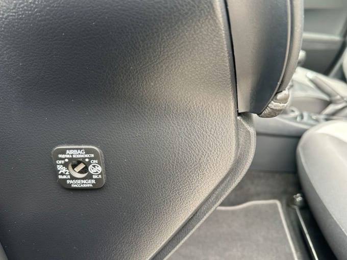 2025 Toyota Auris