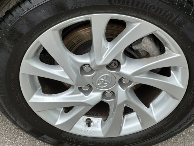 2025 Toyota Auris