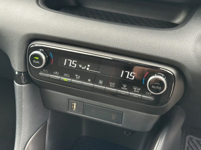 2025 Toyota Yaris